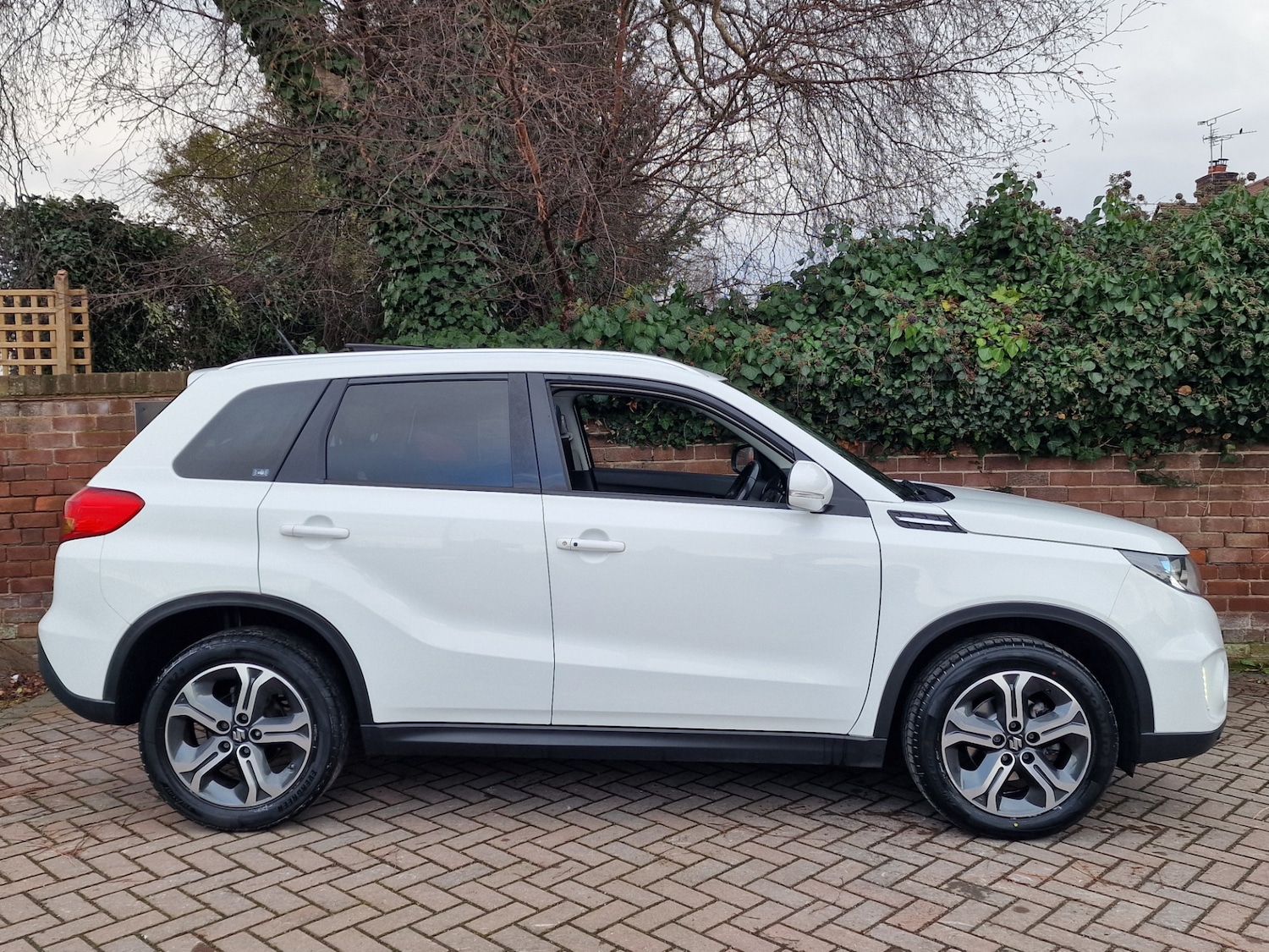Used Suzuki Vitara 2018 for sale - 77208782: Photo 8