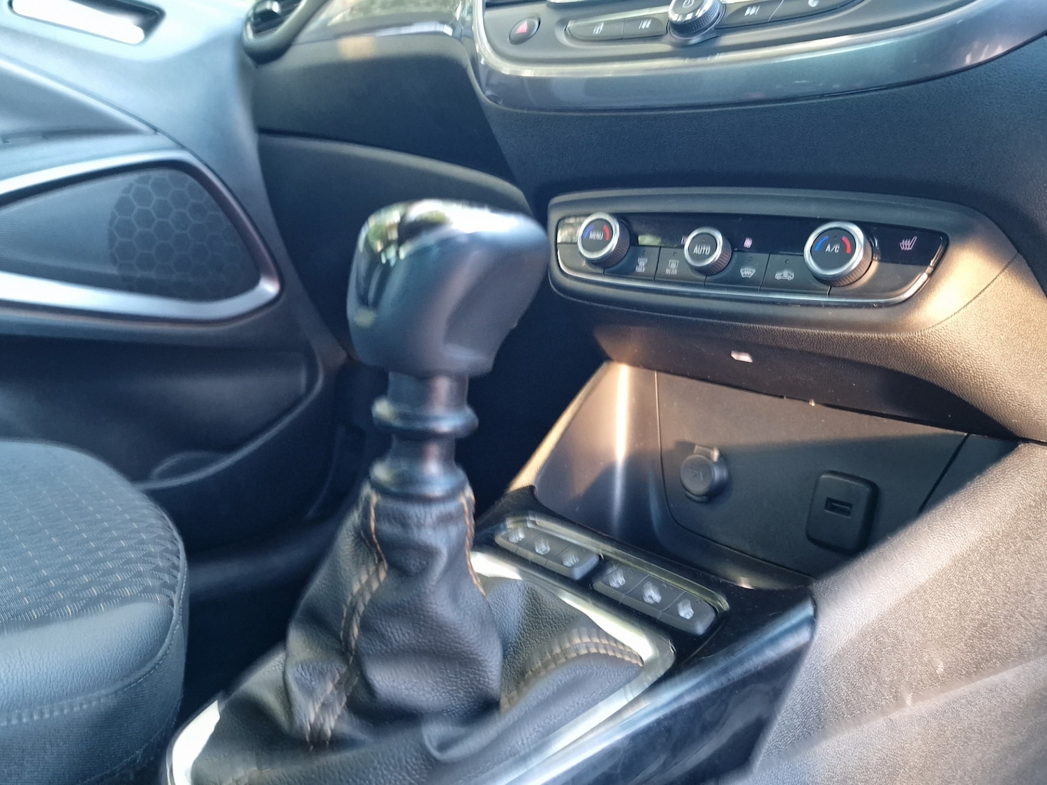 Used Vauxhall Crossland X 2018 for sale - 76425875: Photo 13