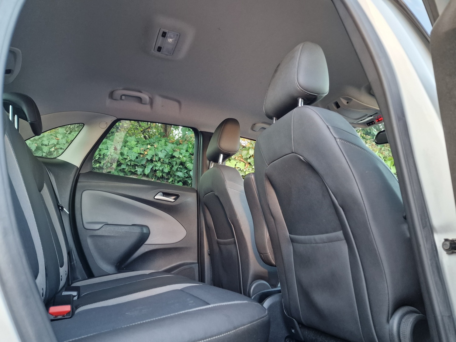 Used Vauxhall Crossland X 2018 for sale - 76425875: Photo 18