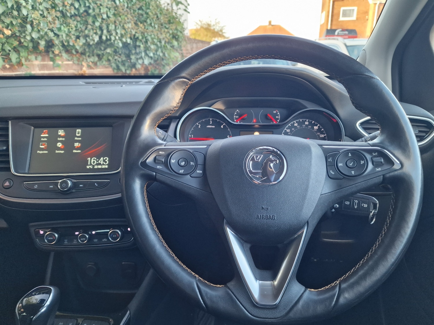 Used Vauxhall Crossland X 2018 for sale - 76425875: Photo 21