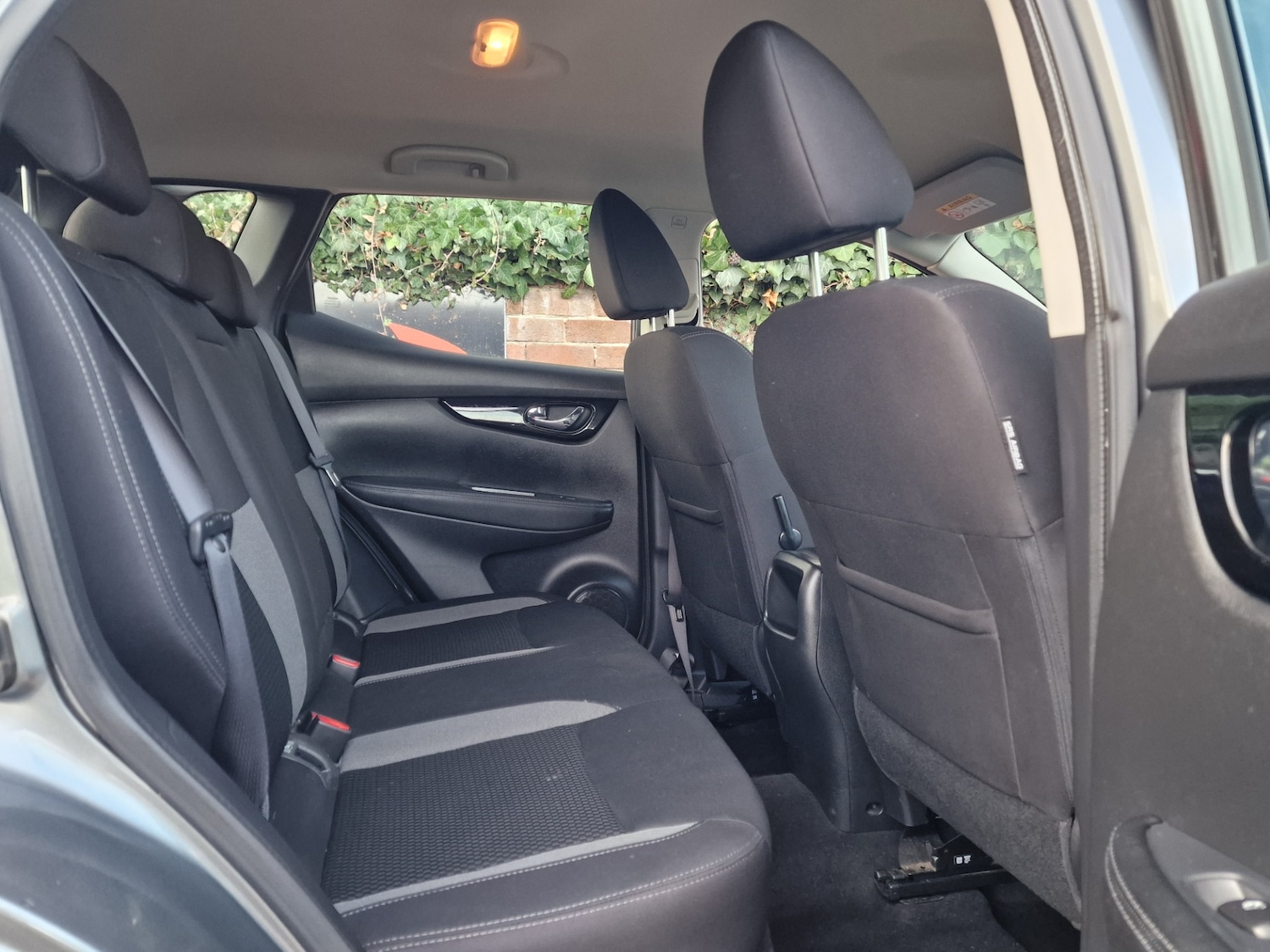 Used Nissan Qashqai 2018 for sale - 77210414: Photo 18