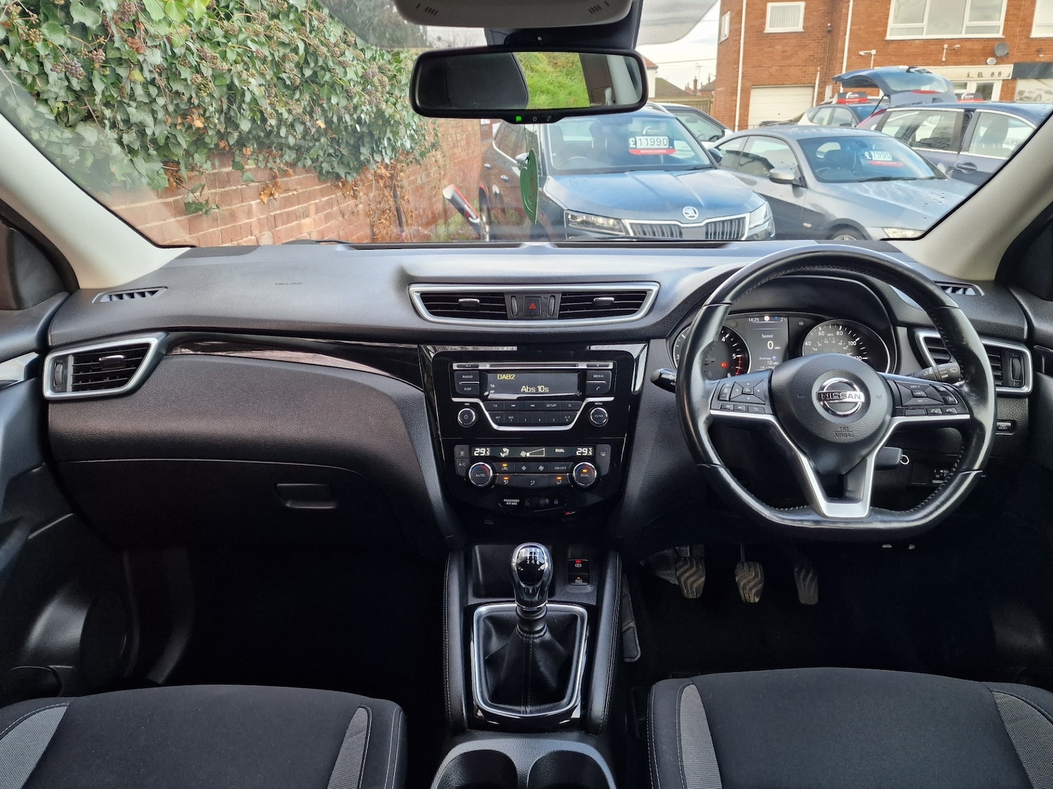 Used Nissan Qashqai 2018 for sale - 77210414: Photo 19