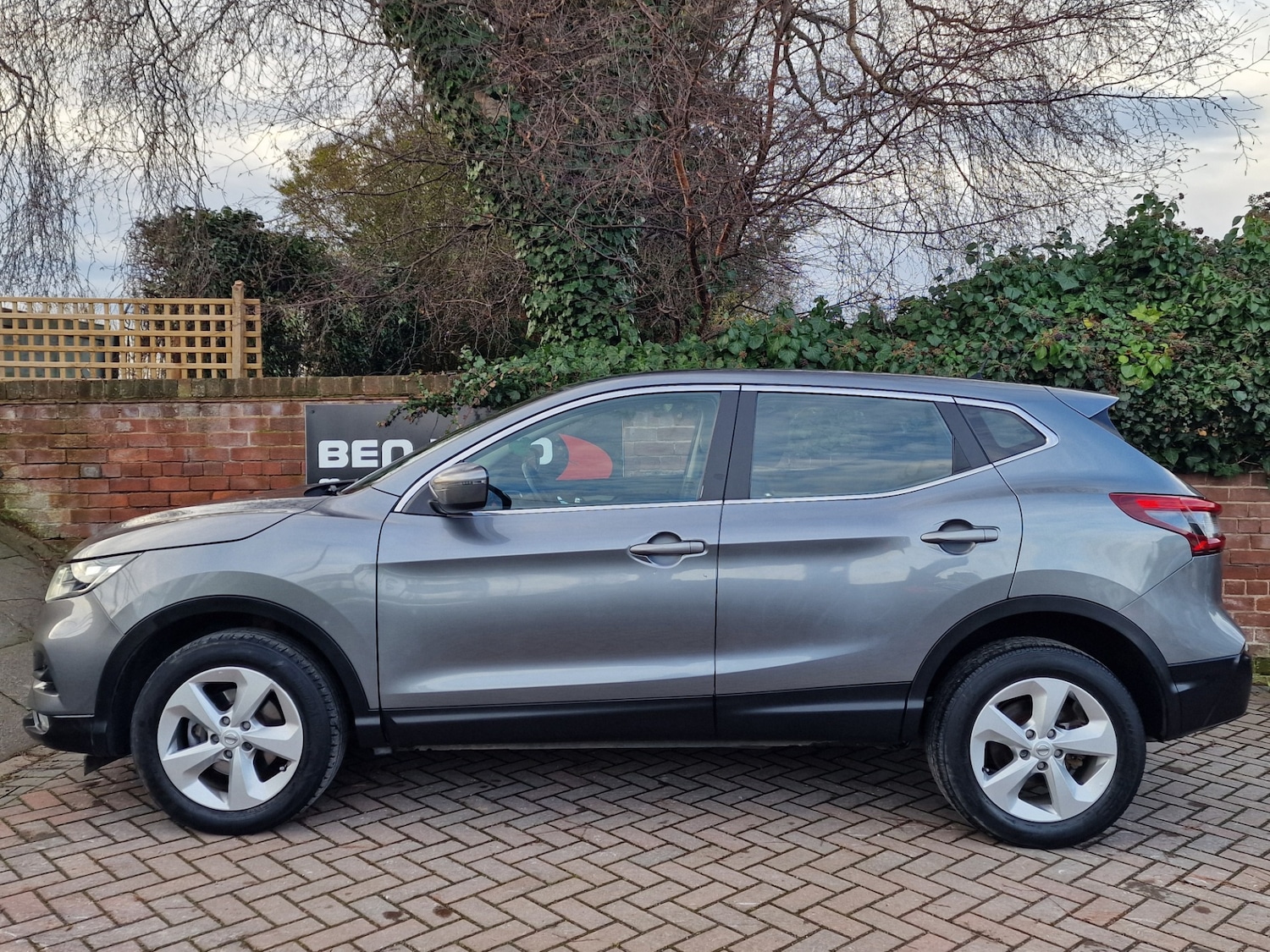 Used Nissan Qashqai 2018 for sale - 77210414: Photo 2
