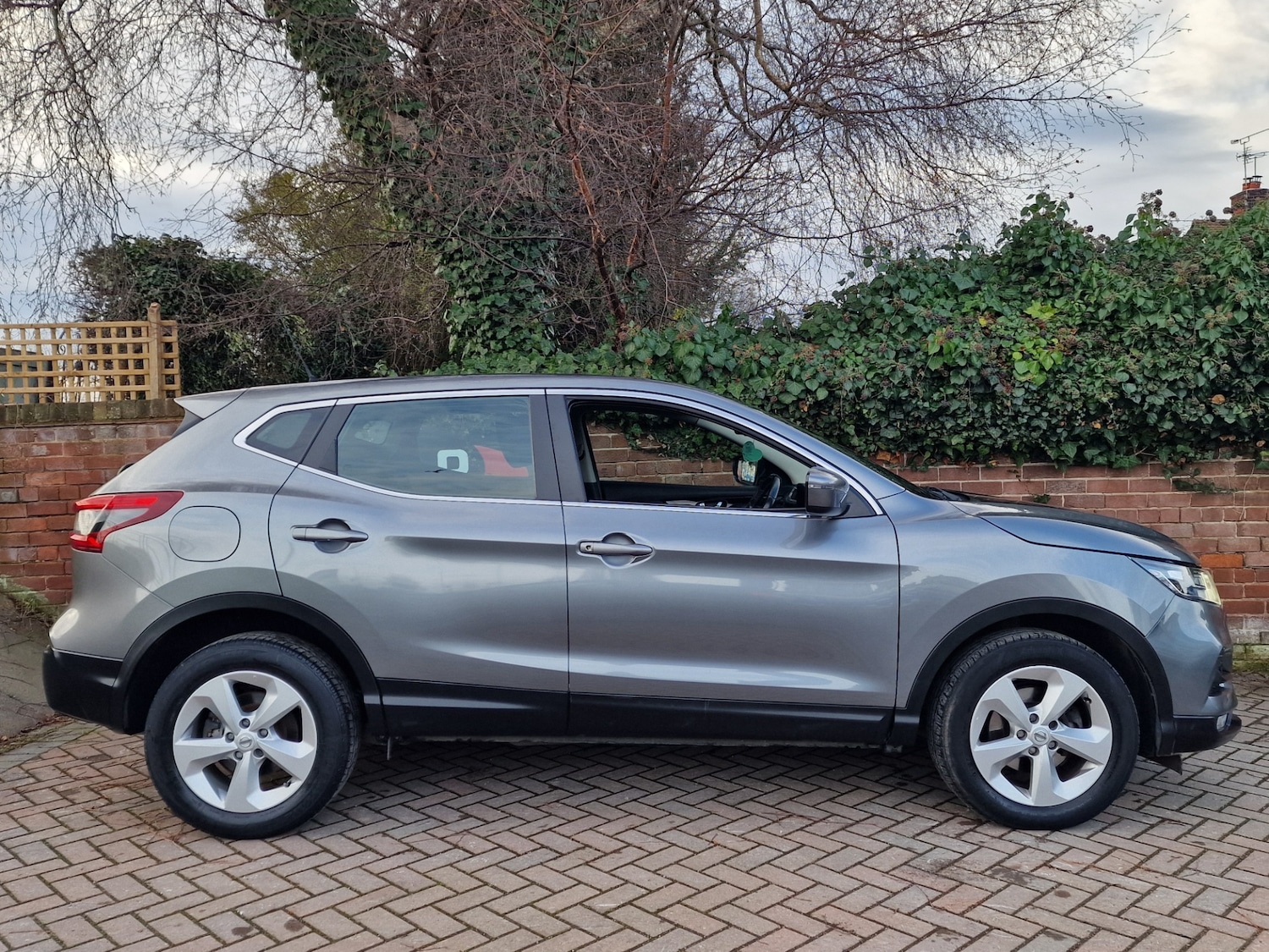 Used Nissan Qashqai 2018 for sale - 77210414: Photo 8