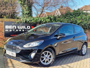 Used Ford Fiesta 2018 for sale - 77733117: Photo