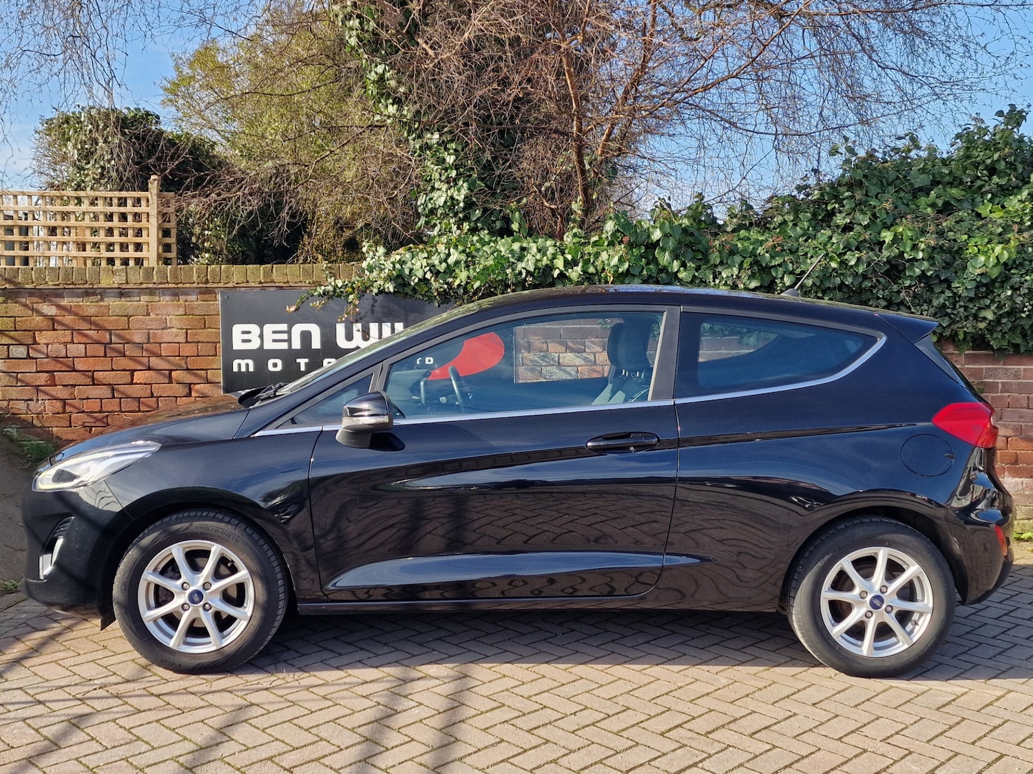 Used Ford Fiesta 2018 for sale - 77733117: Photo 2