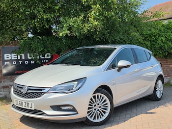 Used Vauxhall Astra 2018 for sale - 79205649: Photo