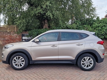 Used Hyundai TUCSON 2018 for sale - 79572318: Photo