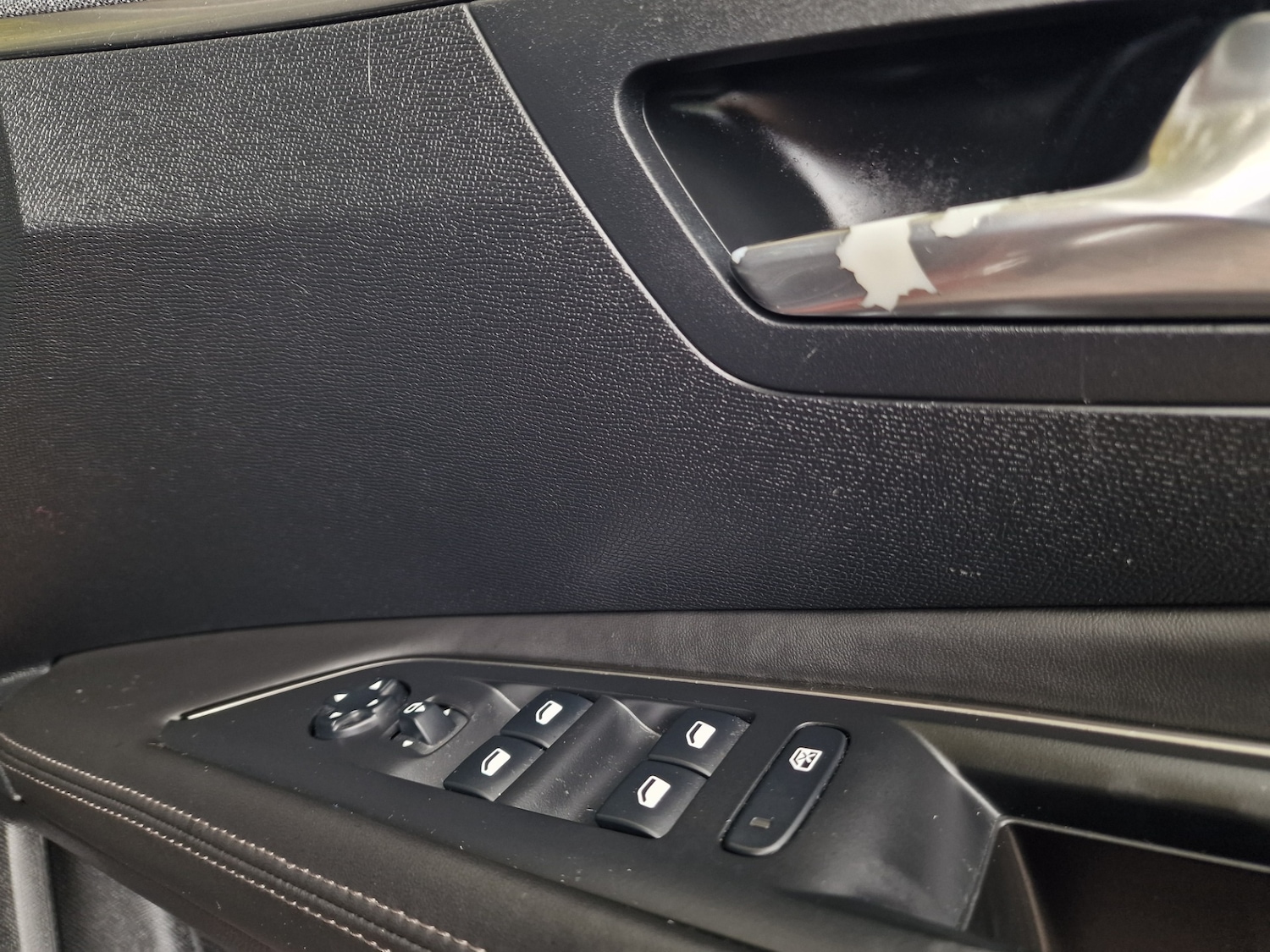 Used Peugeot 3008 2017 for sale - 76478243: Photo 13