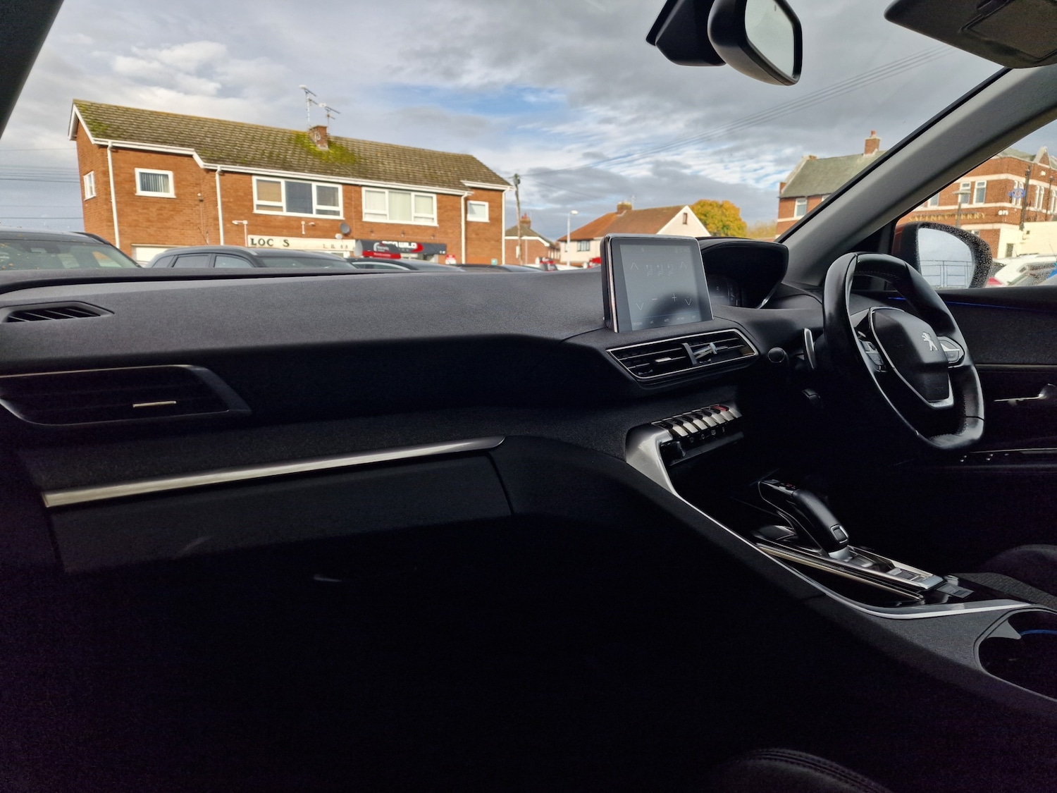 Used Peugeot 3008 2017 for sale - 76478243: Photo 14