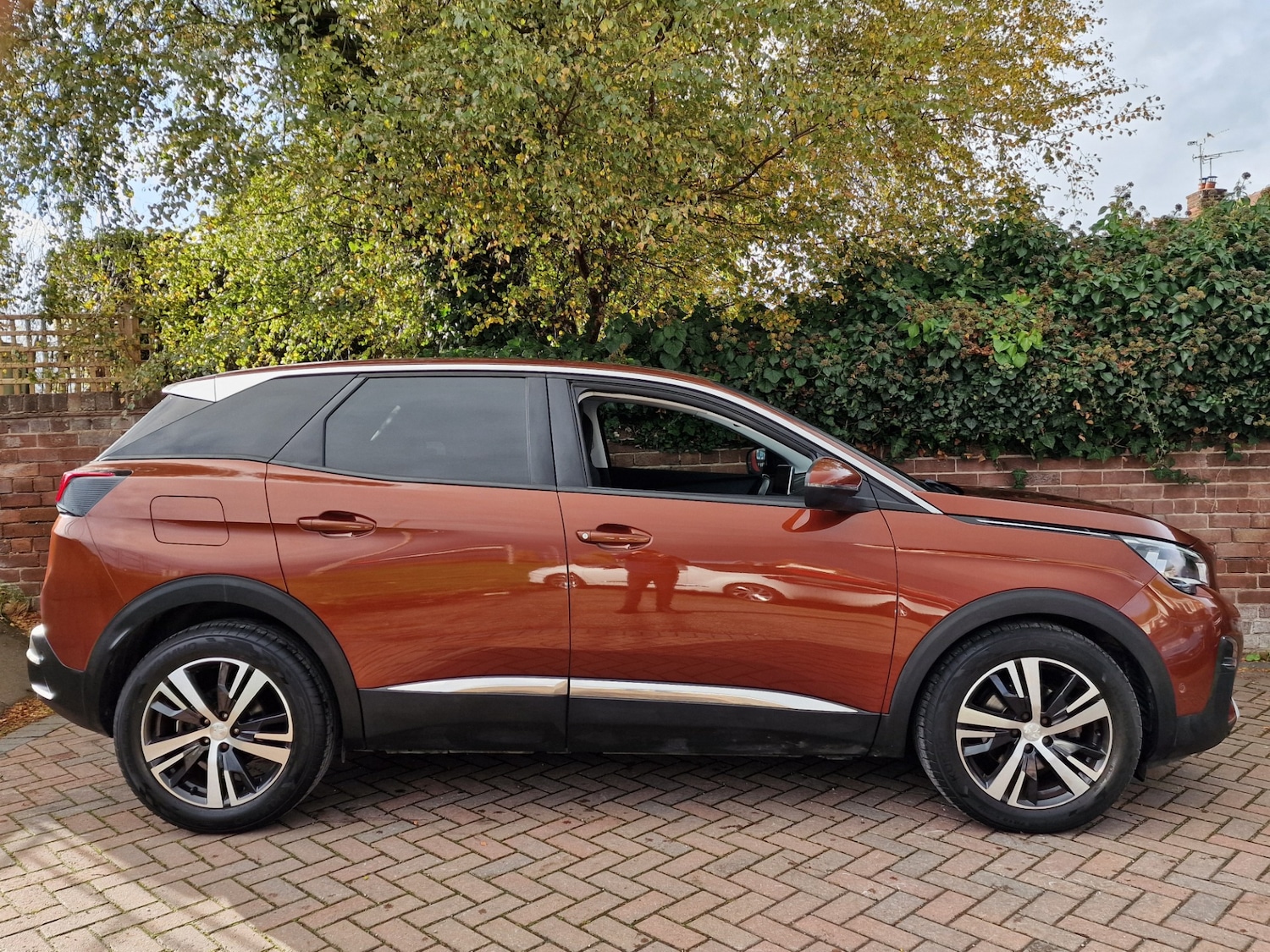 Used Peugeot 3008 2017 for sale - 76478243: Photo 8