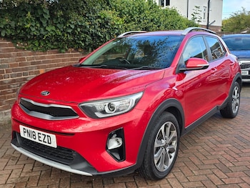 Used Kia Stonic 2018 for sale - 75958503: Photo