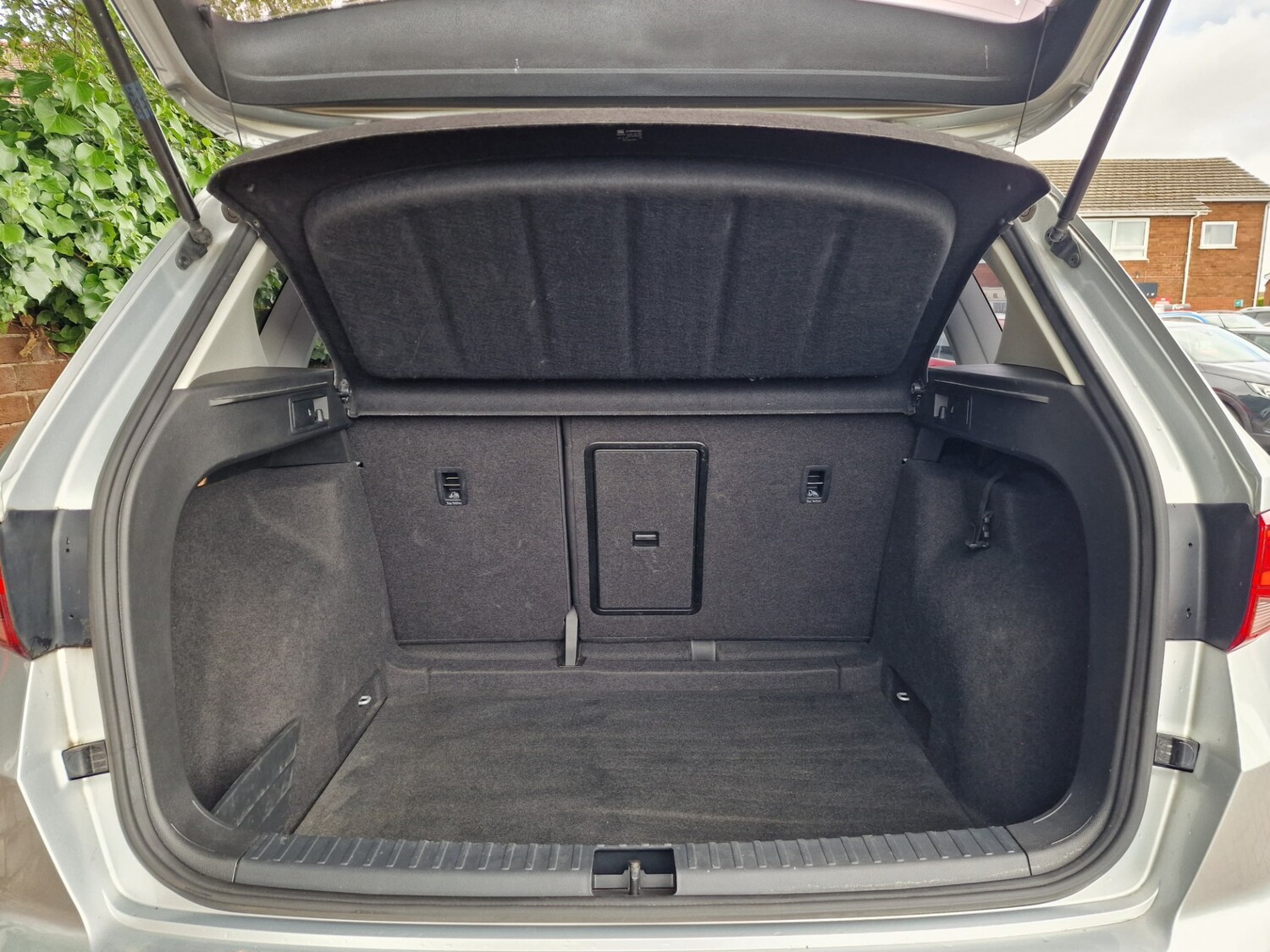 Vehicle 27
