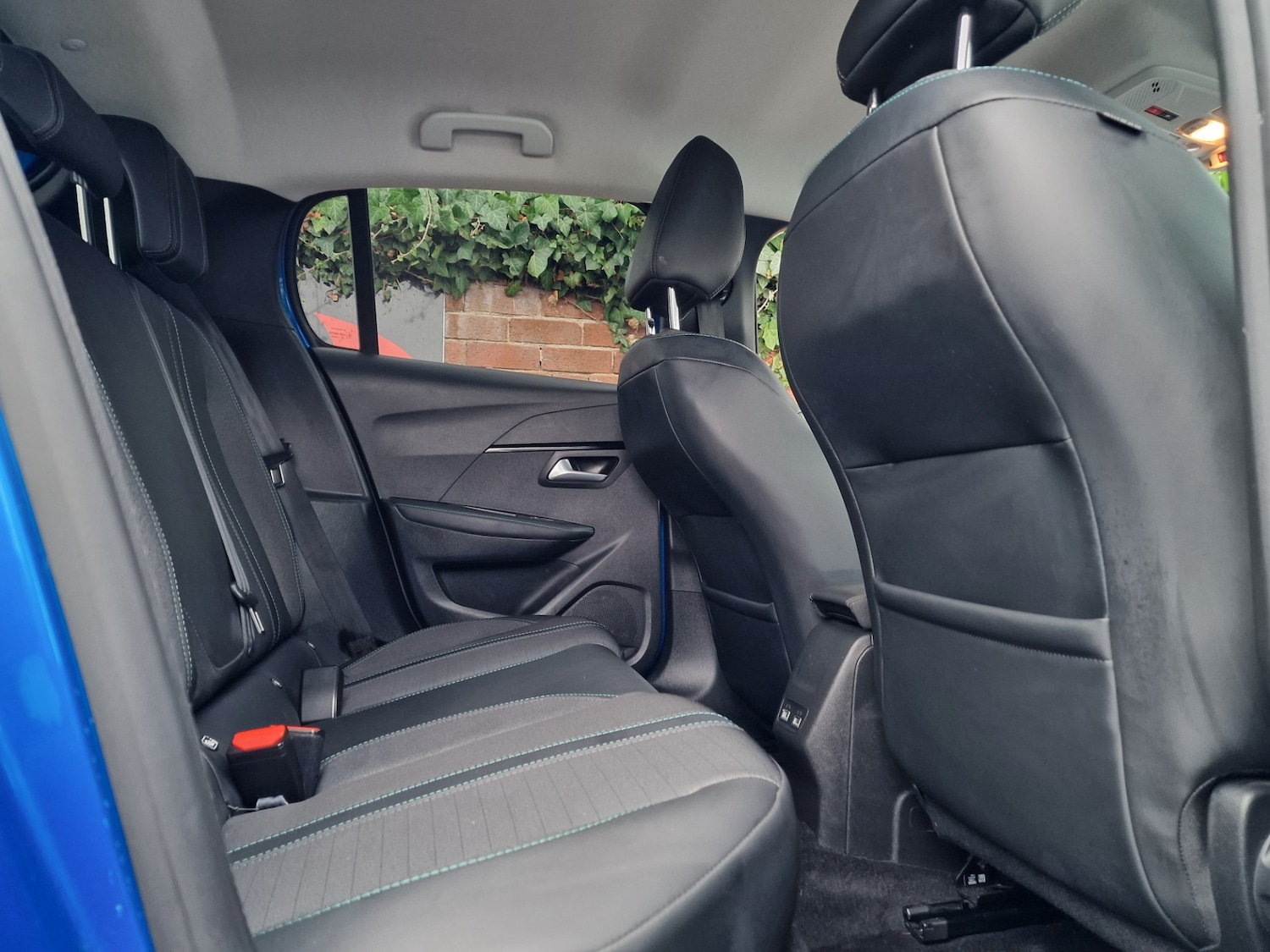 Used Peugeot 208 2021 for sale - 77034283: Photo 17