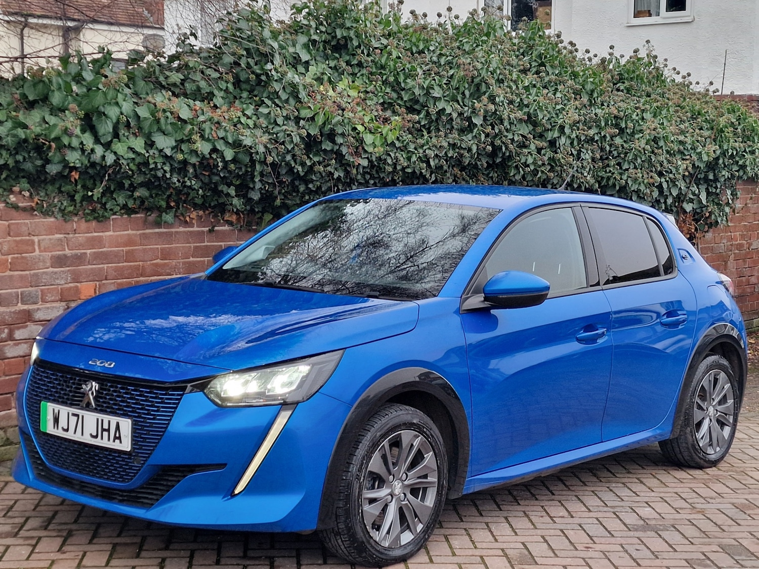 Used Peugeot 208 2021 for sale - 77034283: Photo 5