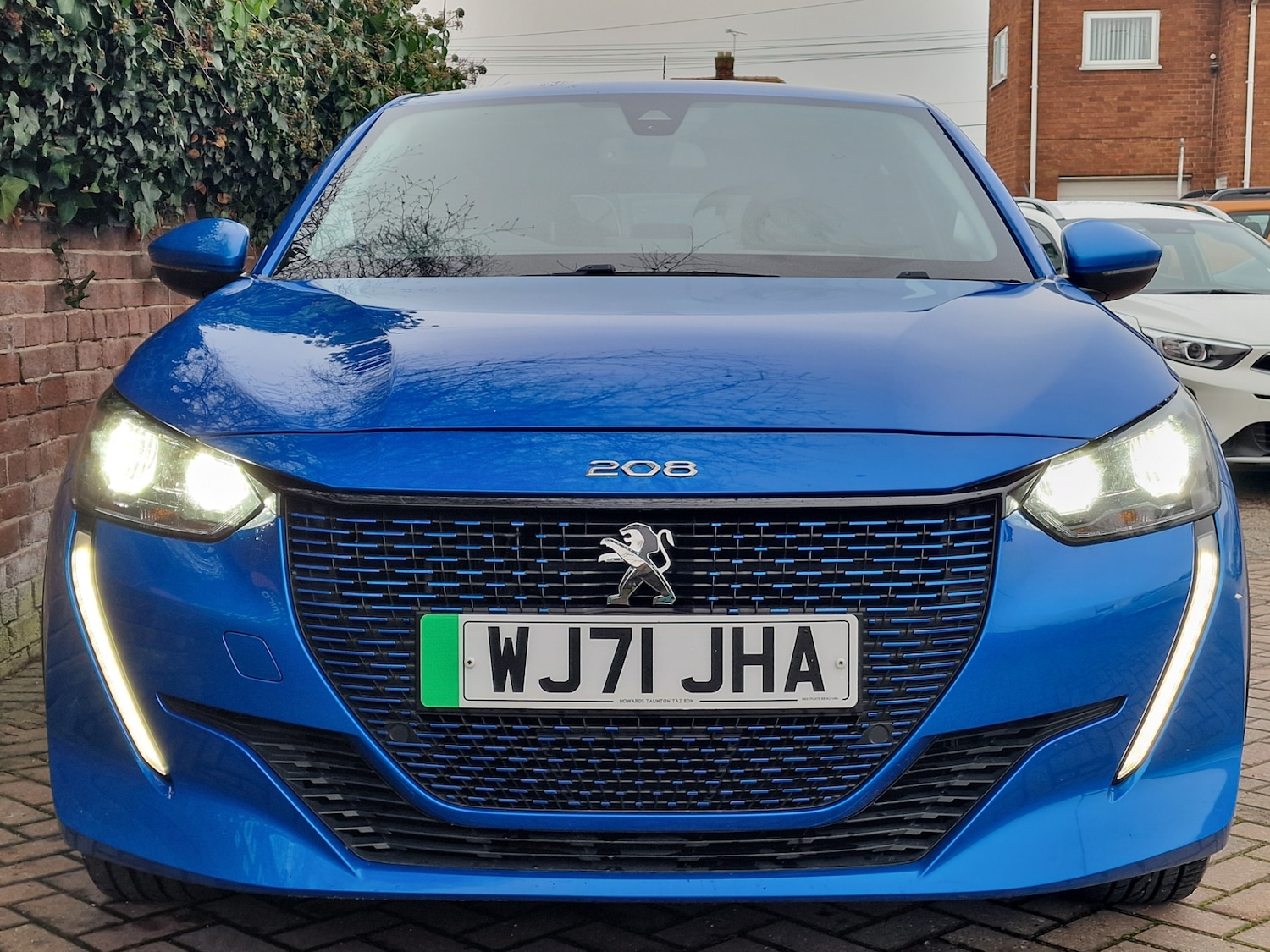 Used Peugeot 208 2021 for sale - 77034283: Photo 6