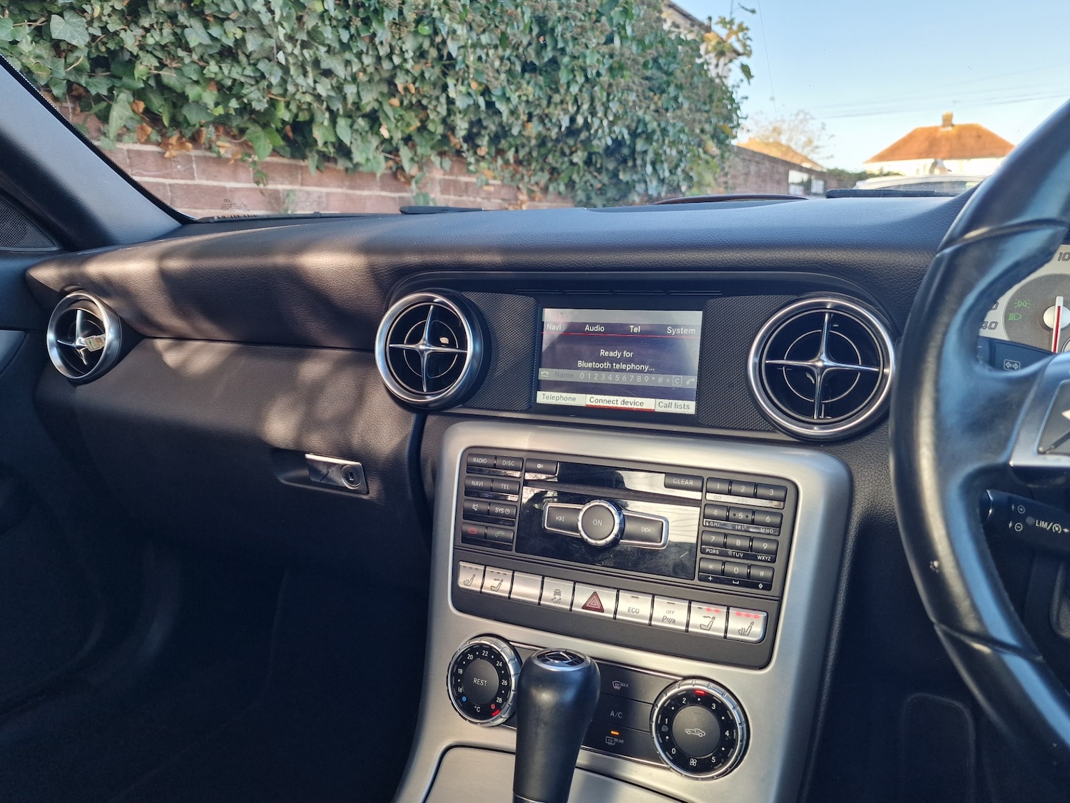 Used Mercedes-Benz SLK 2014 for sale - 76614809: Photo 16