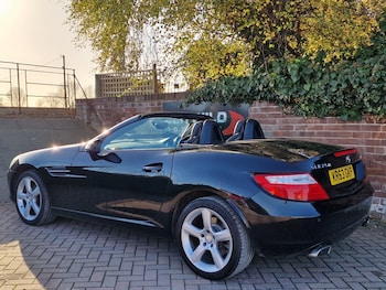 Used Mercedes-Benz SLK 2014 for sale - 76614809: Photo