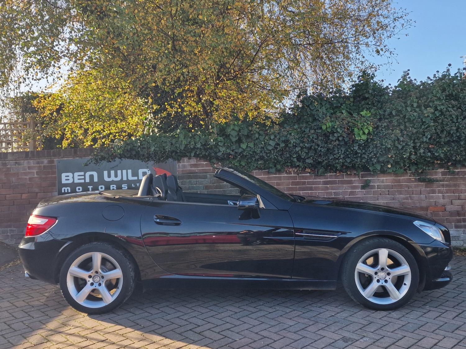 Used Mercedes-Benz SLK 2014 for sale - 76614809: Photo 7