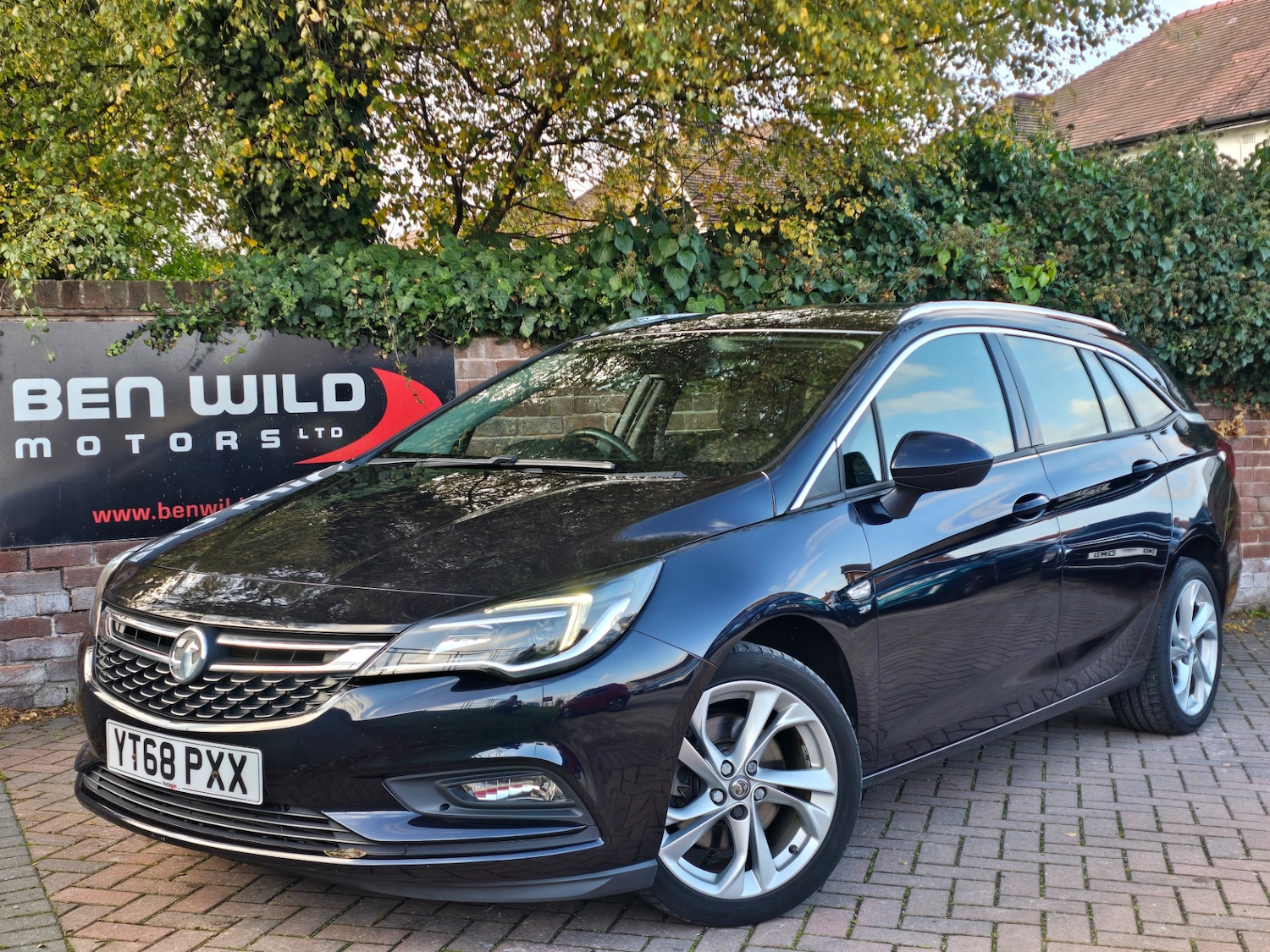 Used Vauxhall Astra 2018 for sale - 76519277: Photo 1