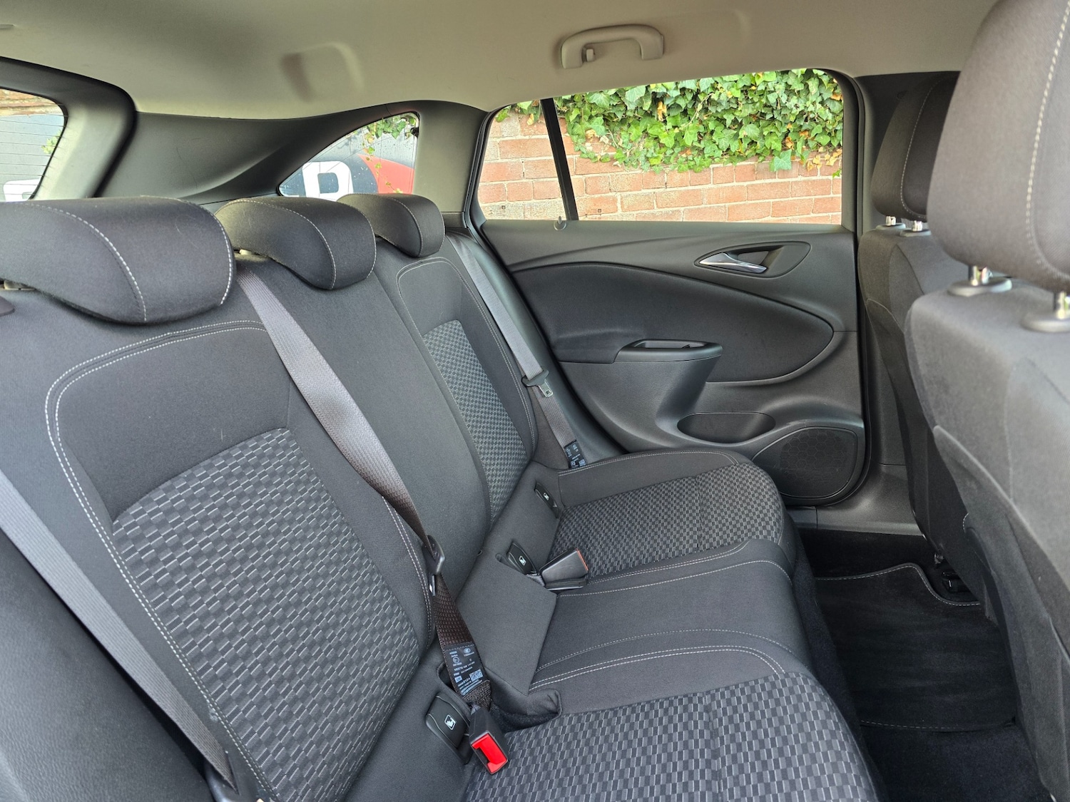 Used Vauxhall Astra 2018 for sale - 76519277: Photo 16