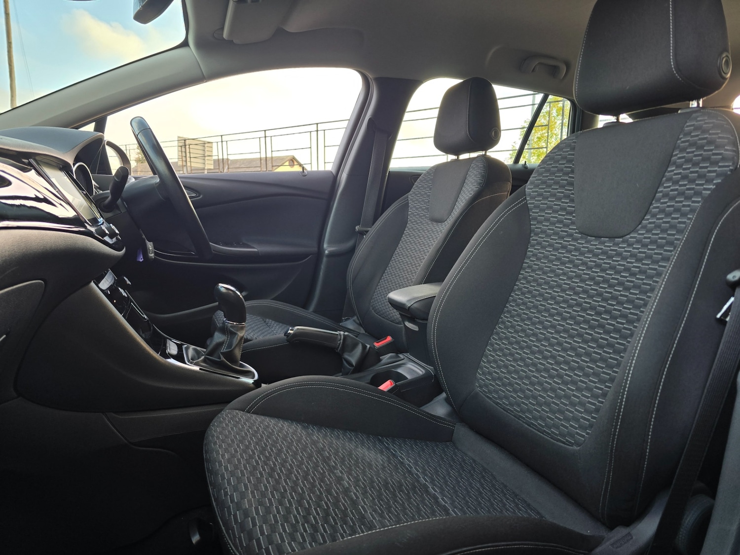 Used Vauxhall Astra 2018 for sale - 76519277: Photo 20