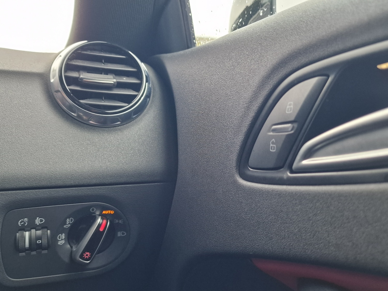 Used Audi TT 2013 for sale - 77477017: Photo 25