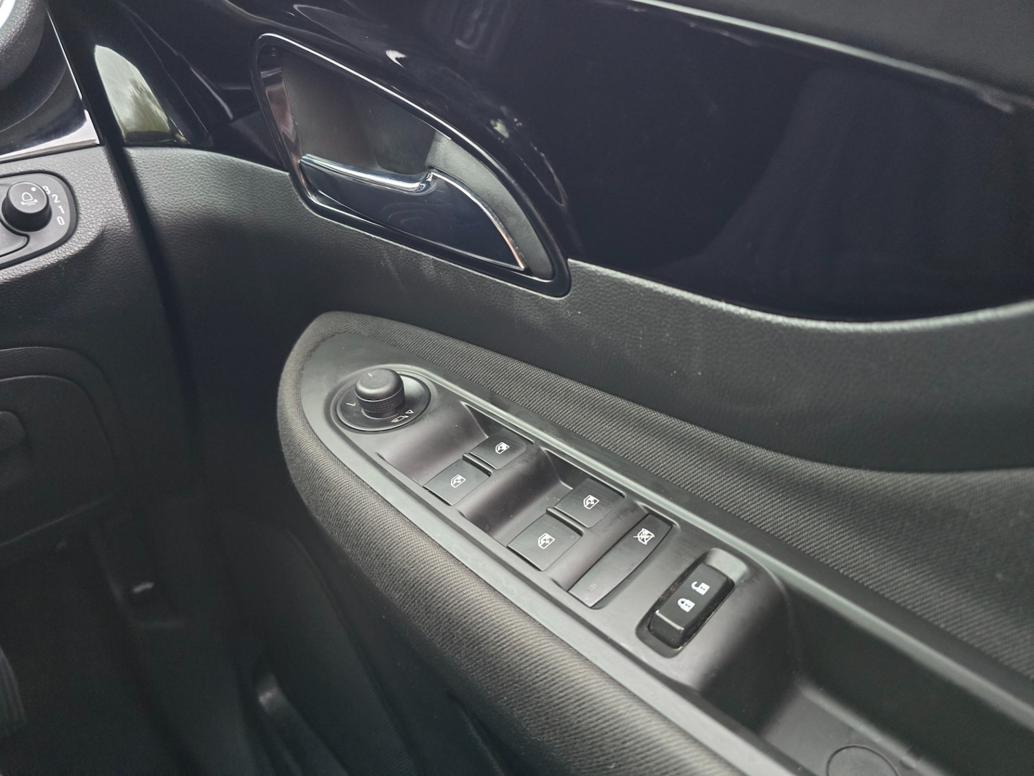 Used Vauxhall Mokka X 2017 for sale - 76519659: Photo 31