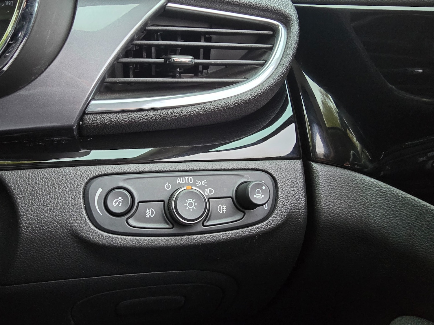 Used Vauxhall Mokka X 2017 for sale - 76519659: Photo 32