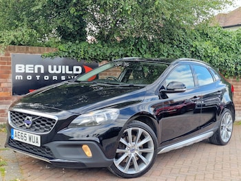 2015 (65) - D4 [190] Cross Country SE 5dr