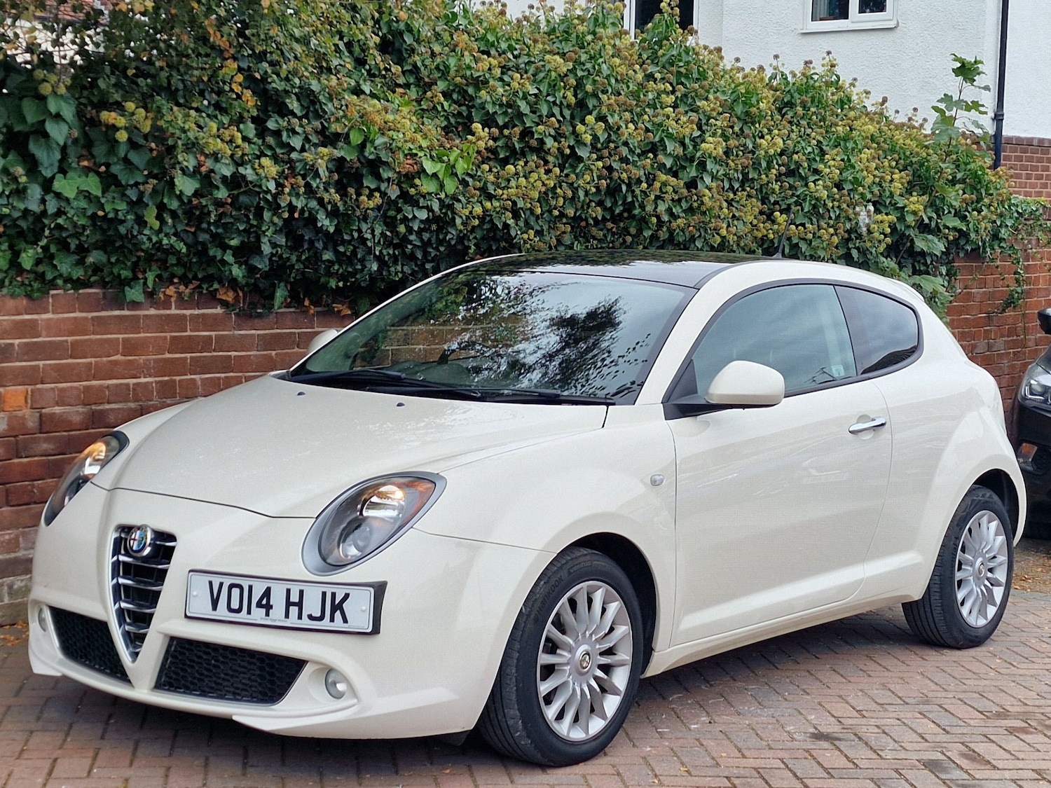 Used Alfa Romeo MiTo 2014 for sale - 76292293: Photo 5