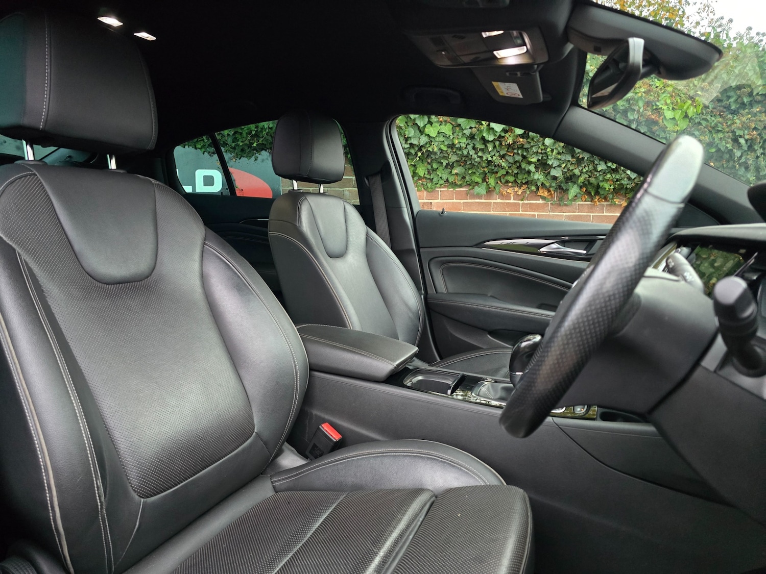 Used Vauxhall Insignia 2017 for sale - 76557121: Photo 14