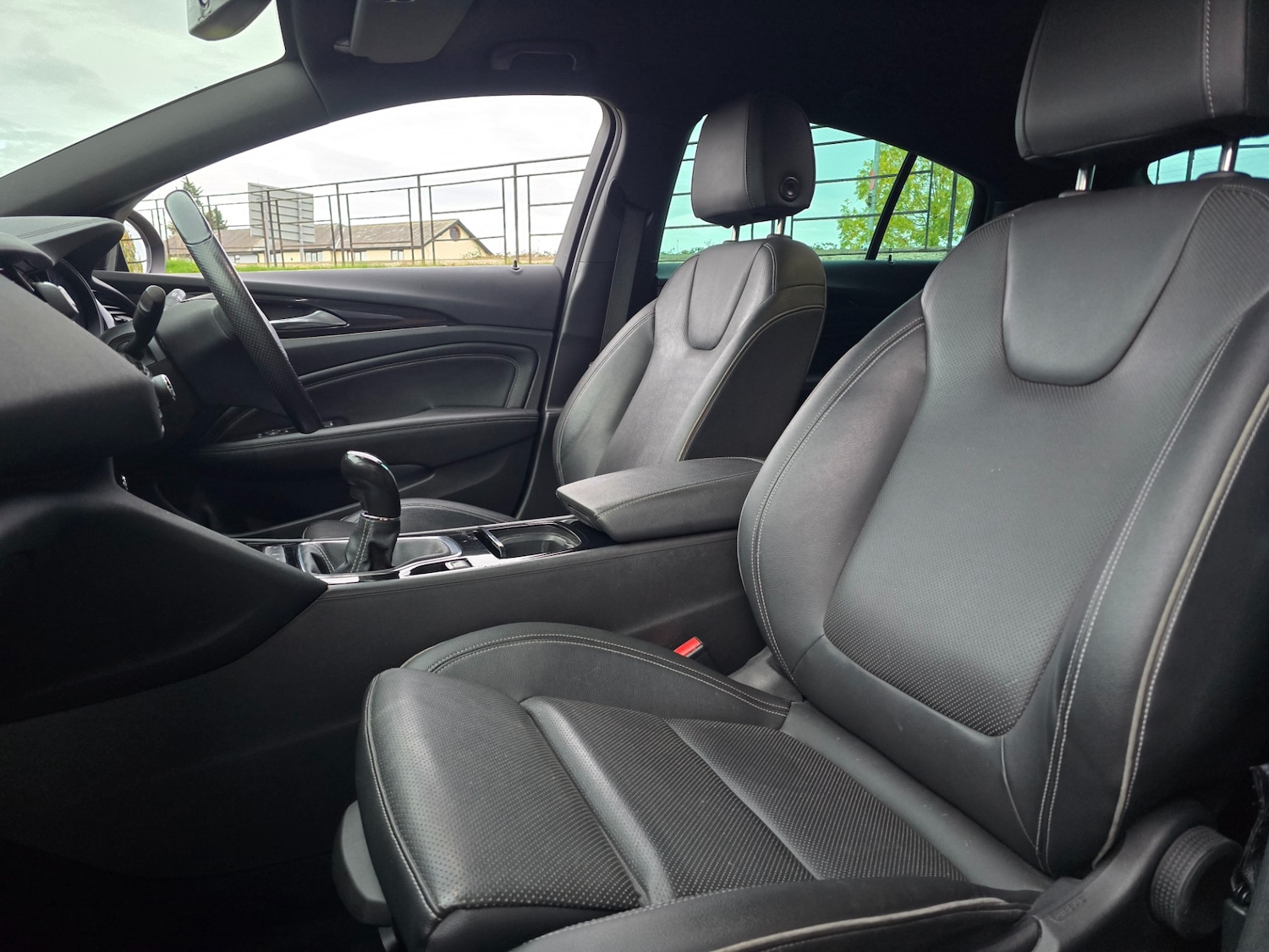 Used Vauxhall Insignia 2017 for sale - 76557121: Photo 19