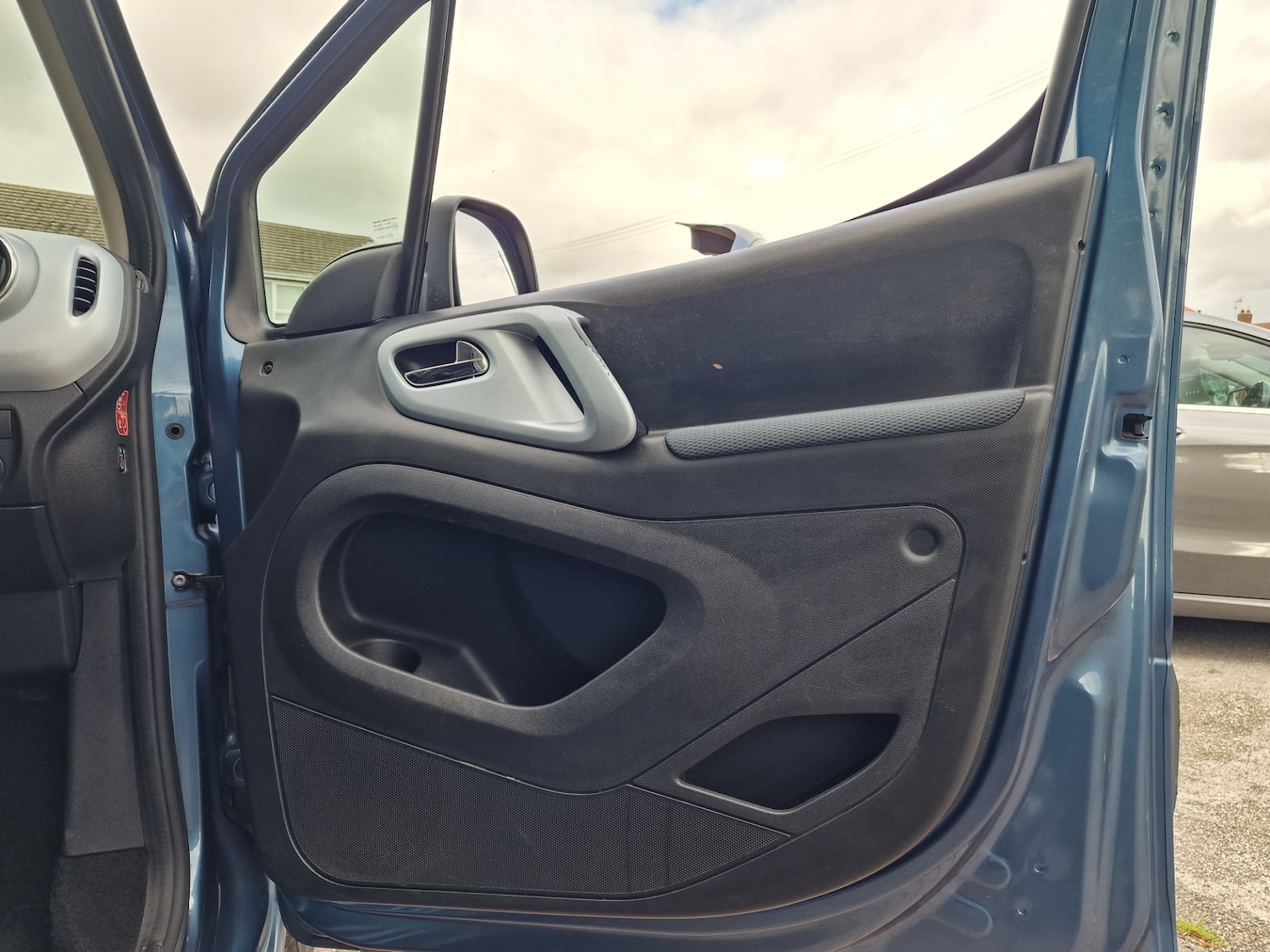 Vehicle 30