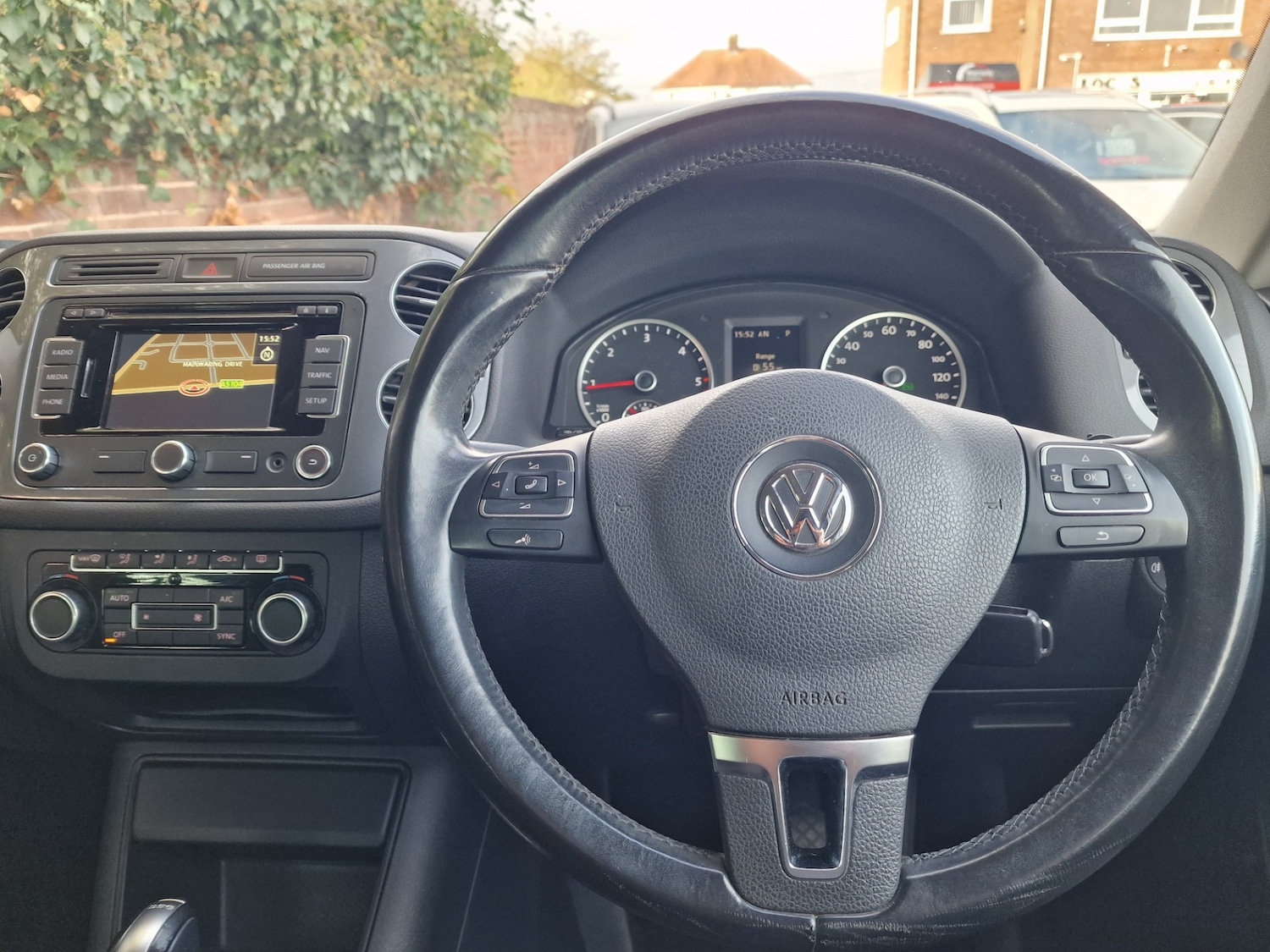 Used Volkswagen Tiguan 2015 for sale - 76414985: Photo 22