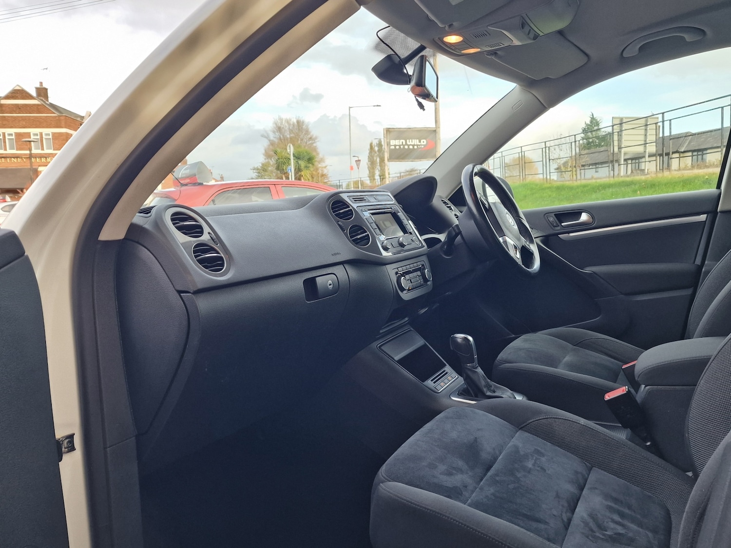 Used Volkswagen Tiguan 2015 for sale - 76414985: Photo 29