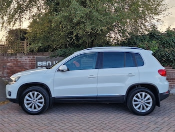 Used Volkswagen Tiguan 2015 for sale - 76414985: Photo