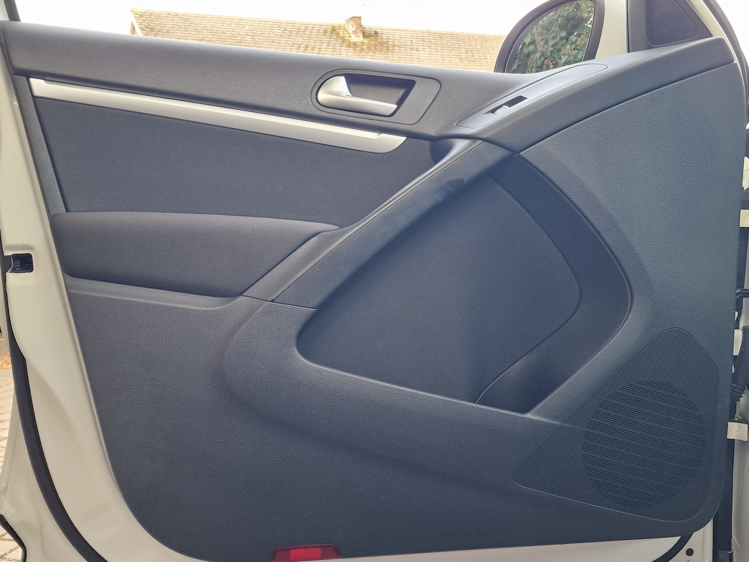 Used Volkswagen Tiguan 2015 for sale - 76414985: Photo 31