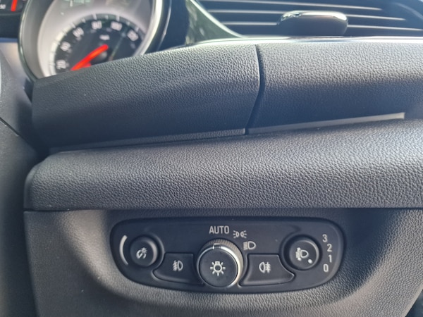 Used Vauxhall Insignia 2017 for sale - 76331118: Photo 12