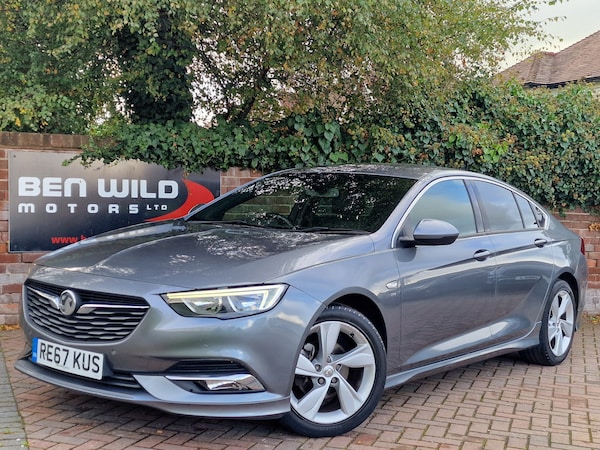 Used Vauxhall Insignia 2017 for sale - 76331118: Photo 1