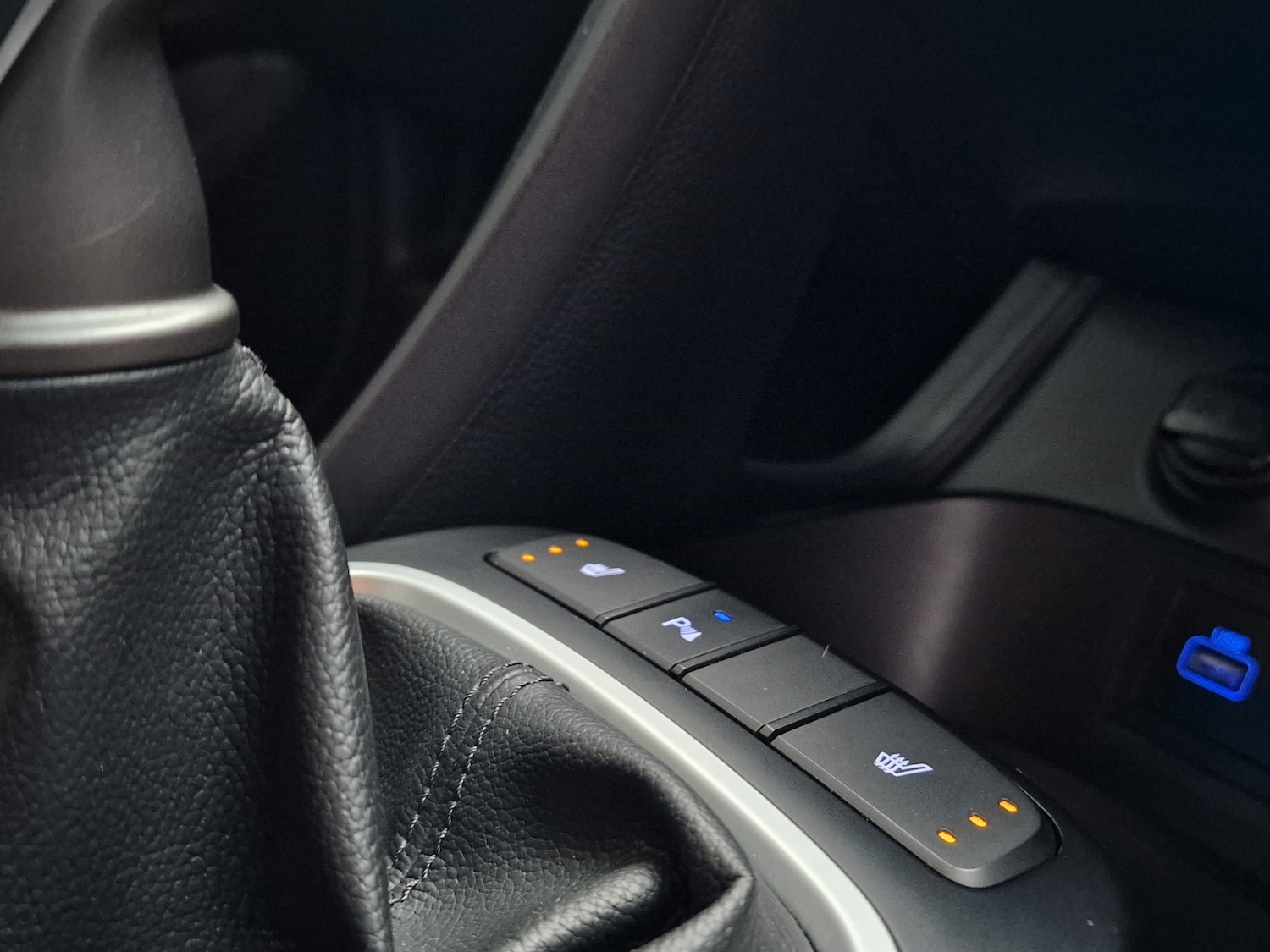 Used Hyundai Santa Fe 2018 for sale - 77460338: Photo 13