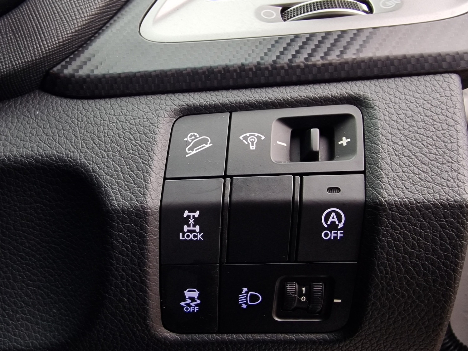 Used Hyundai Santa Fe 2018 for sale - 77460338: Photo 14