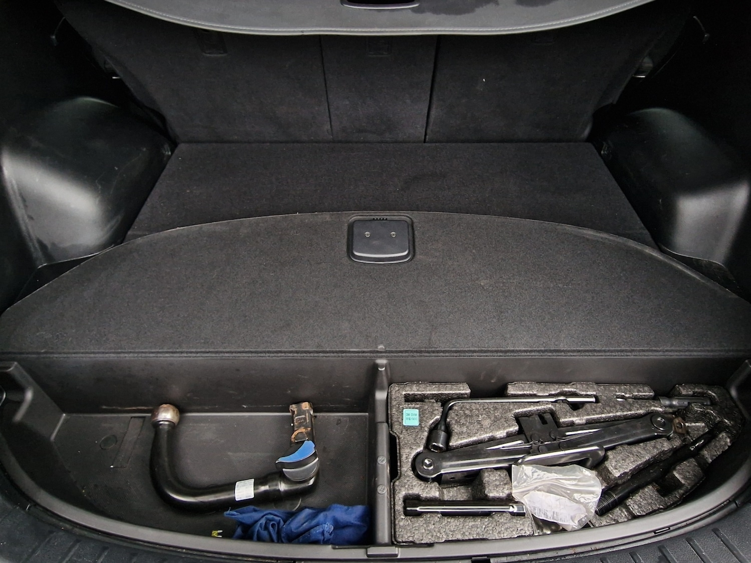 Used Hyundai Santa Fe 2018 for sale - 77460338: Photo 19