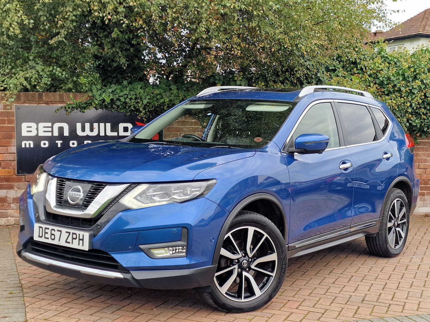 Used Nissan X-Trail 2017 for sale - 76149130: Photo 1