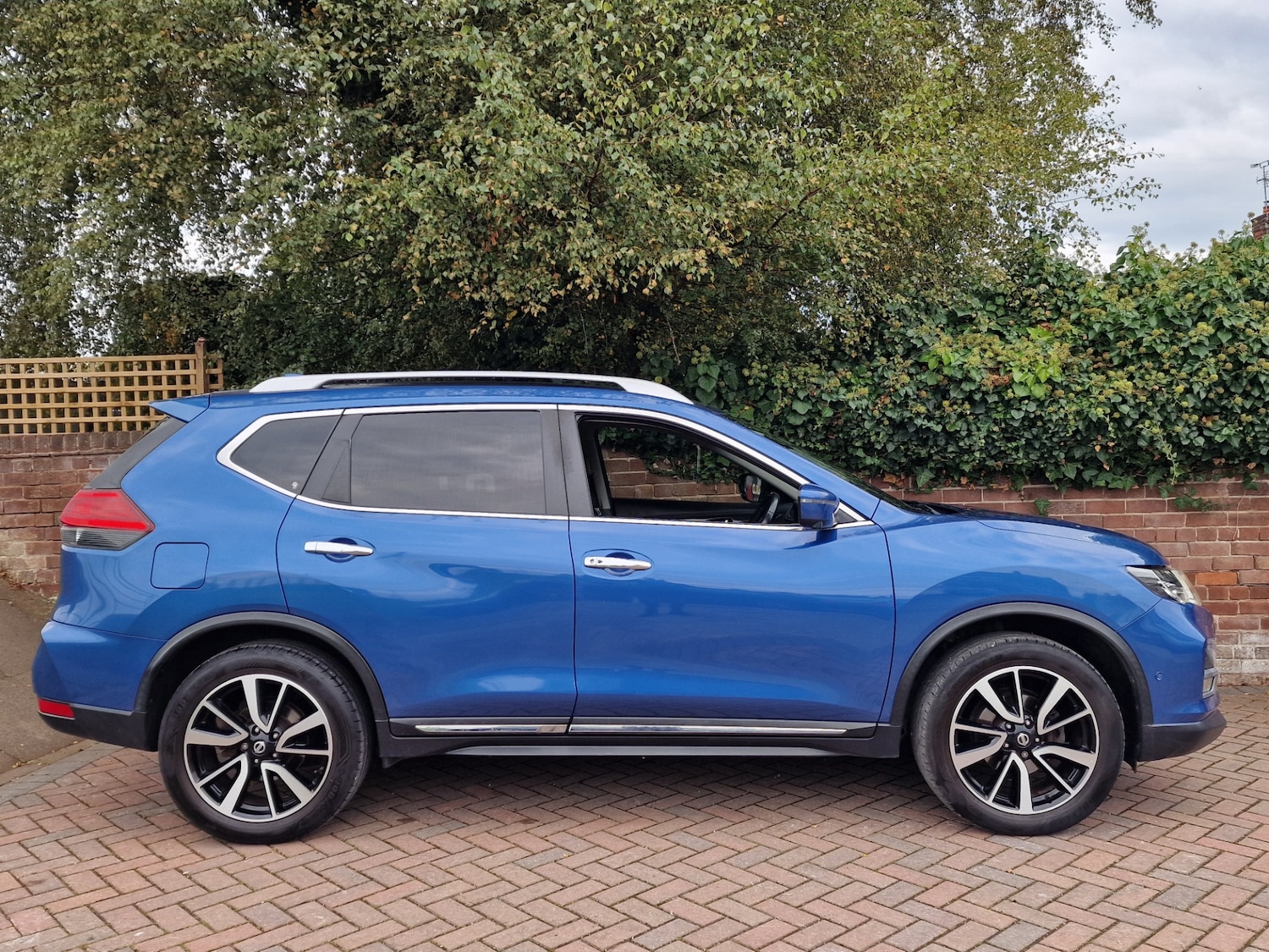 Used Nissan X-Trail 2017 for sale - 76149130: Photo 8