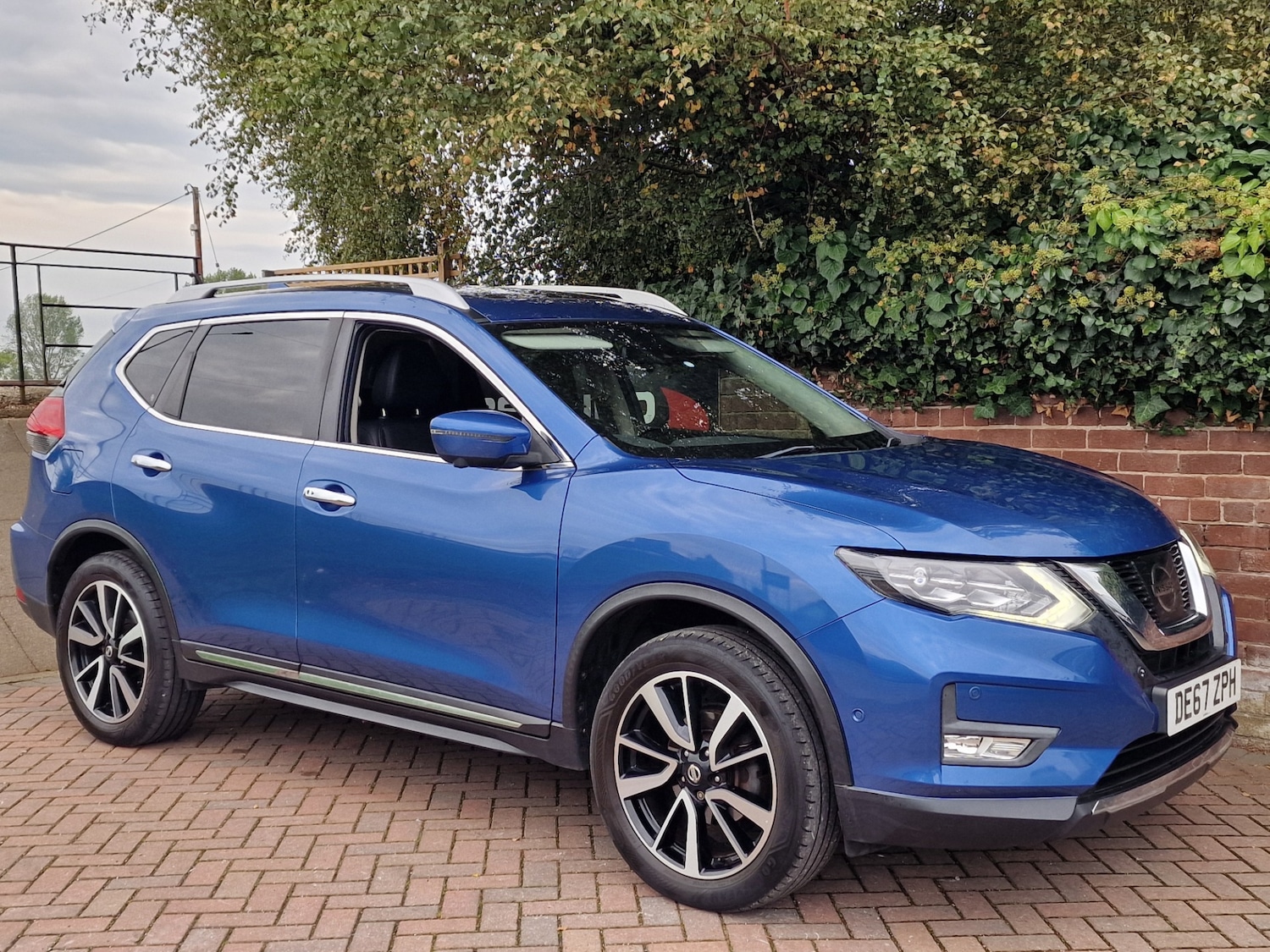 Used Nissan X-Trail 2017 for sale - 76149130: Photo 9