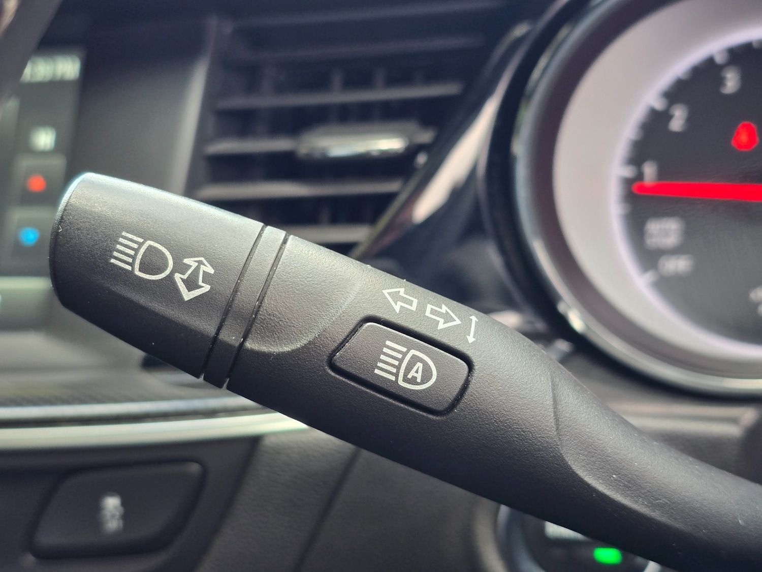 Used Vauxhall Insignia 2019 for sale - 76519538: Photo 35