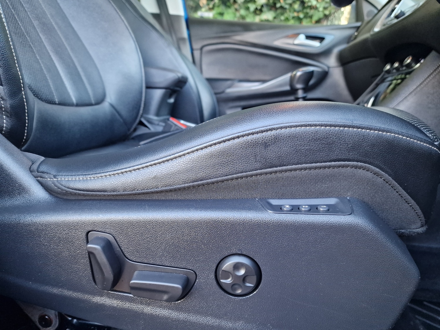 Used Vauxhall Grandland X 2018 for sale - 76777239: Photo 11