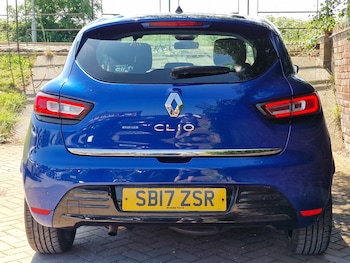 Used Renault Clio 2017 for sale - 78745427: Photo