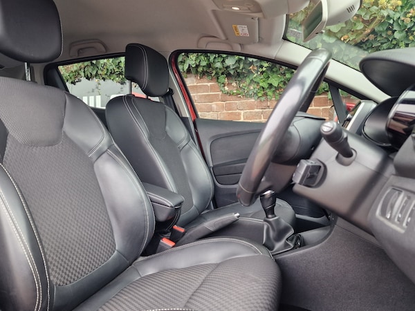 Used Renault Clio 2016 for sale - 76265820: Photo 10